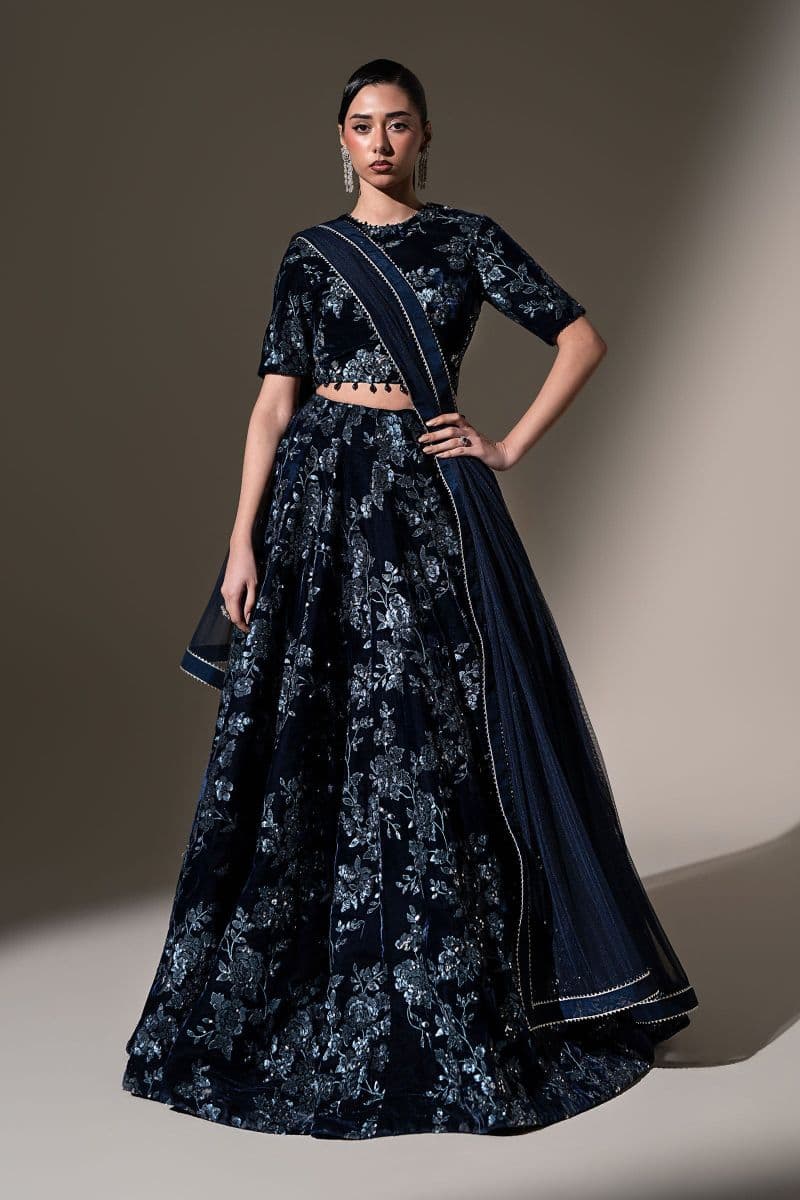 Embroidered Velvet Fabric (1Pc)