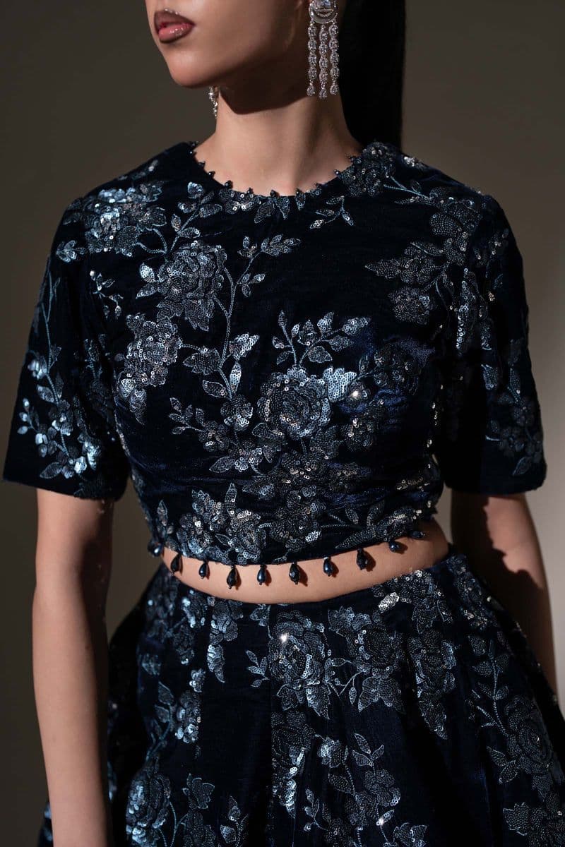 Embroidered Velvet Fabric (1Pc)