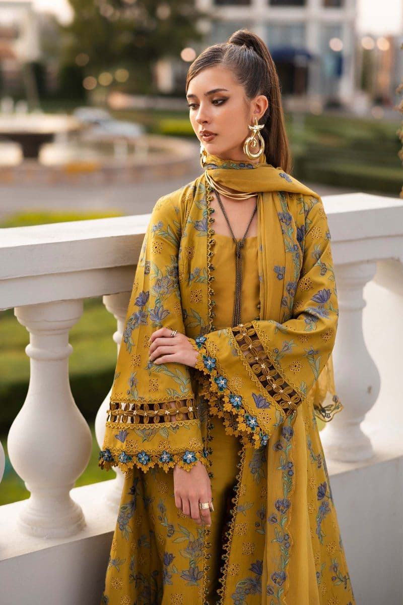 Embroidered Lawn Fabric (2Pcs)