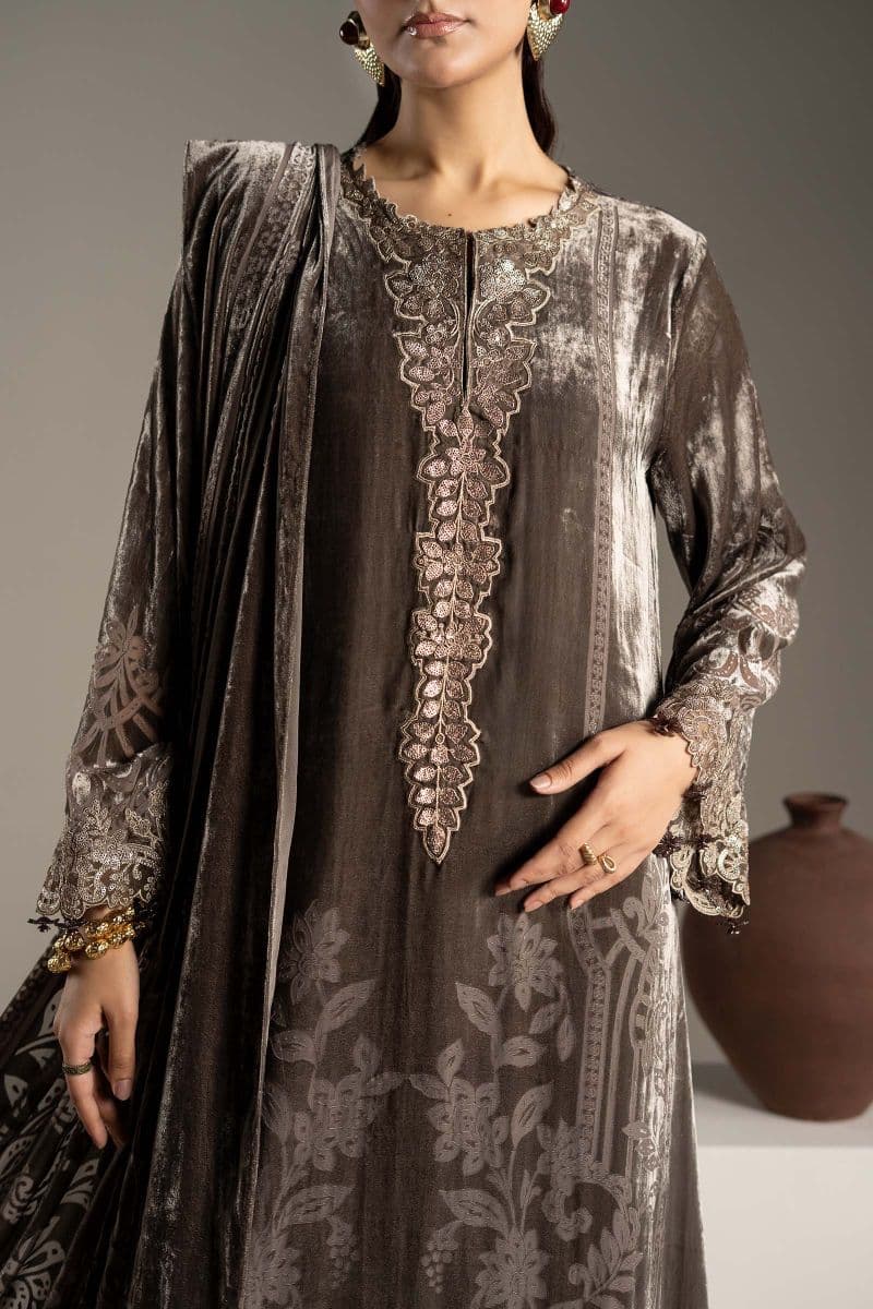 3 Piece Embroidered Palachi Suit