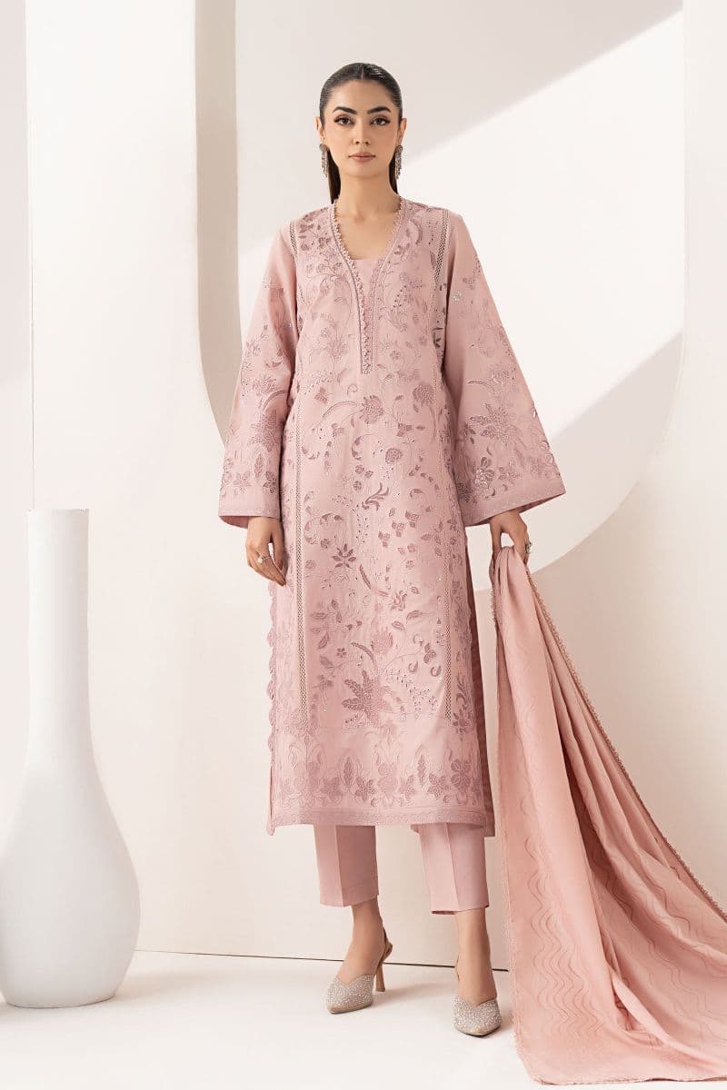 3 Piece Embroidered Lawn Suit thumbnail