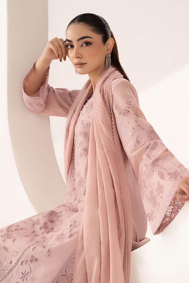 3 Piece Embroidered Lawn Suit thumbnail
