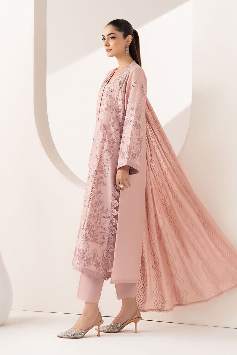 3 Piece Embroidered Lawn Suit thumbnail