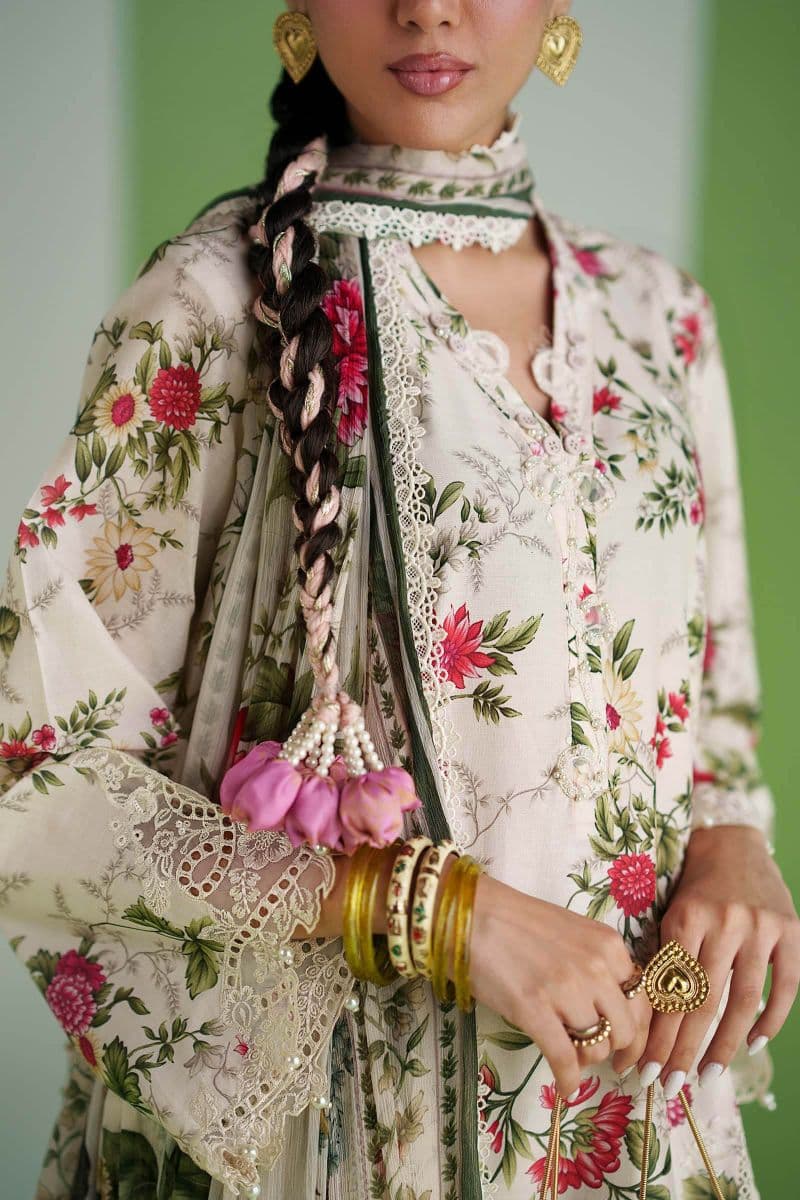 3 Piece Embroidered Lawn Suit thumbnail