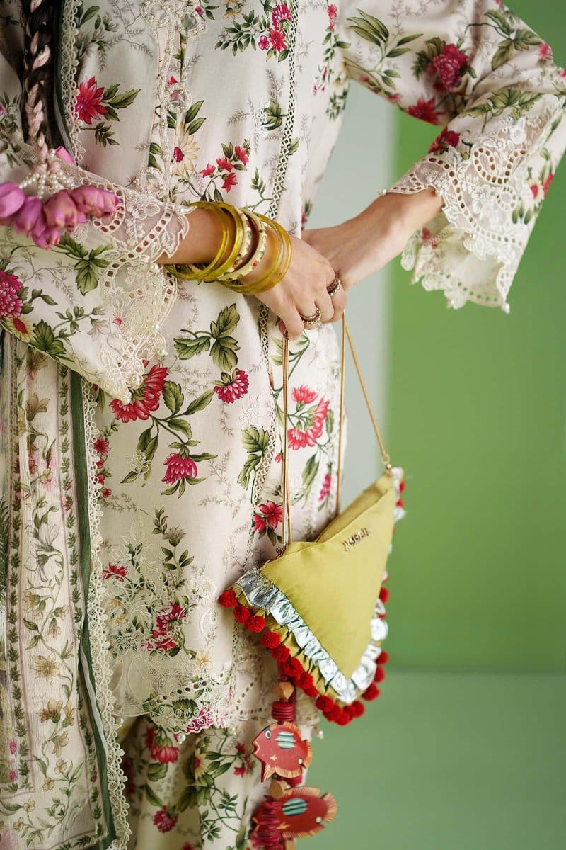 3 Piece Embroidered Lawn Suit thumbnail
