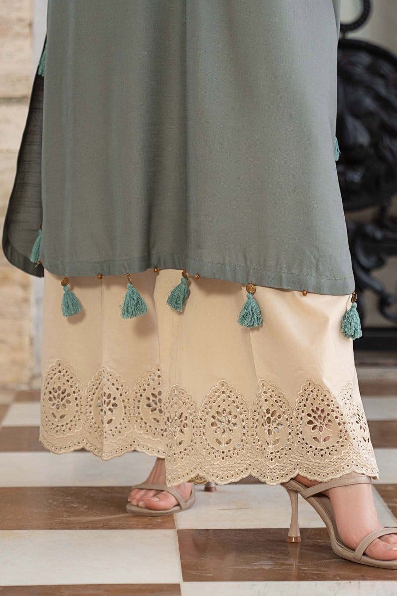 2 Piece Embroidered Lawn Suit