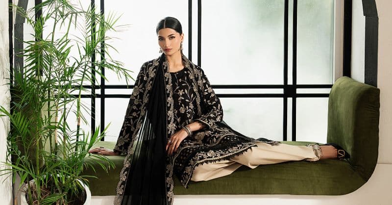 3 Piece Embroidered Lawn Suit thumbnail