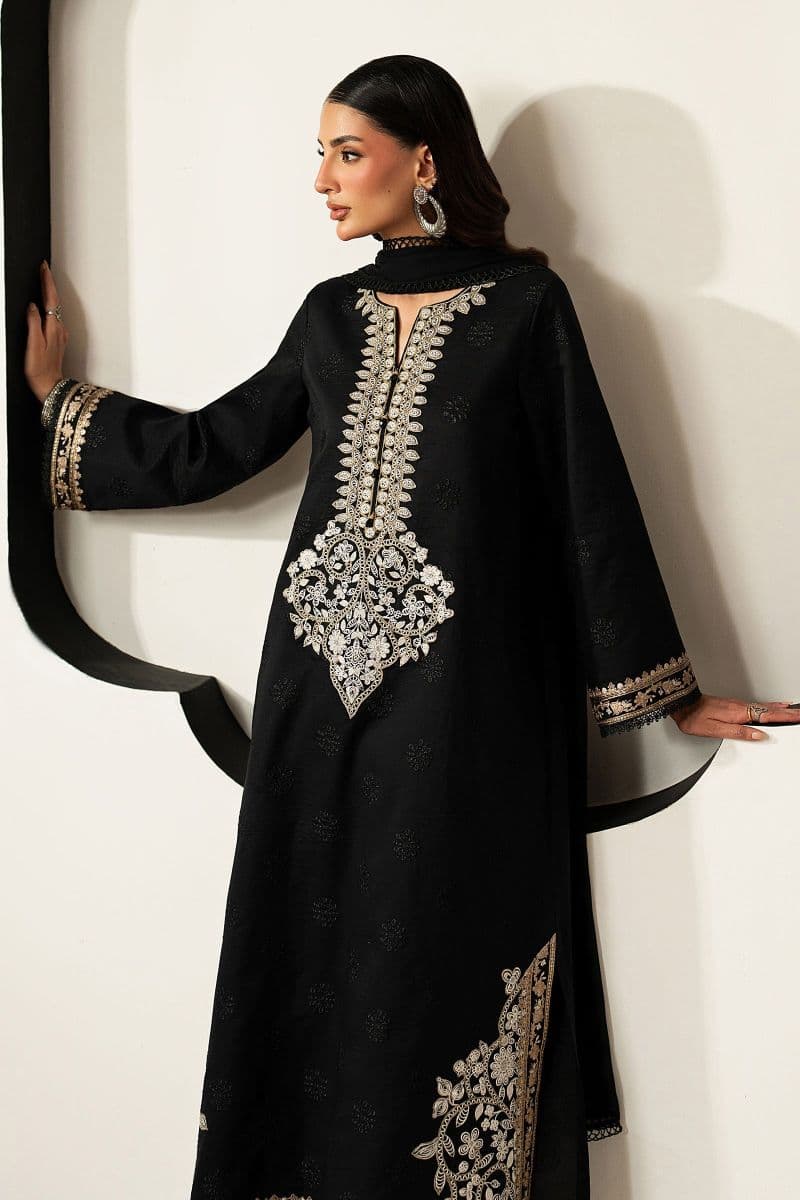 3 Piece Embroidered Lawn Suit thumbnail
