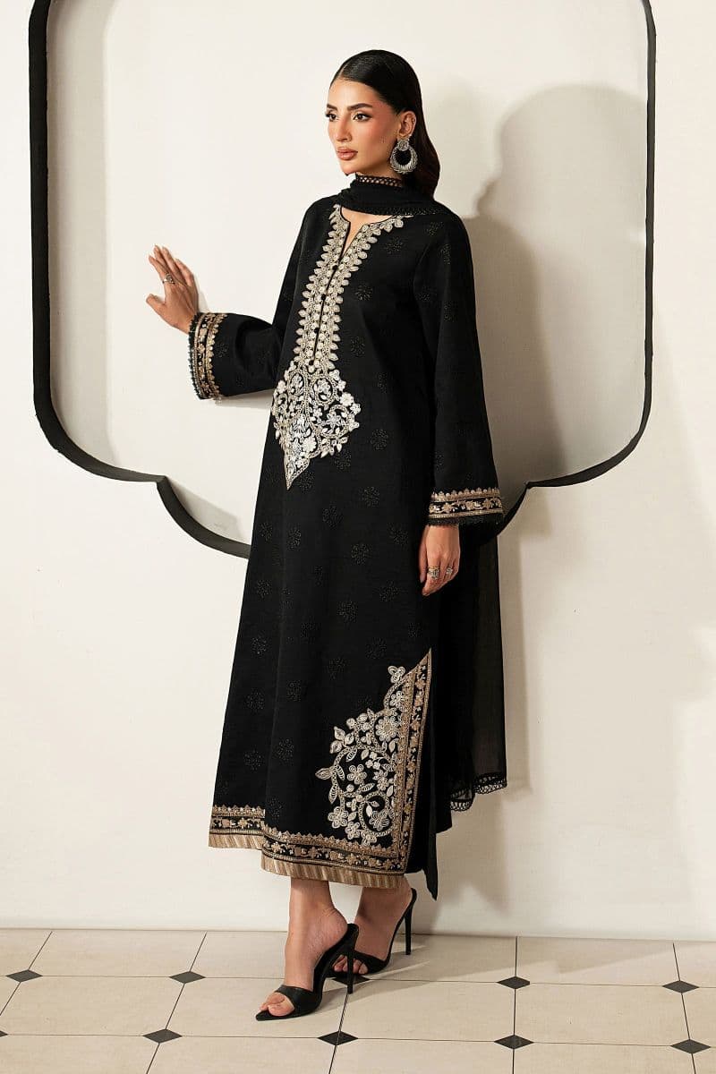 3 Piece Embroidered Lawn Suit thumbnail
