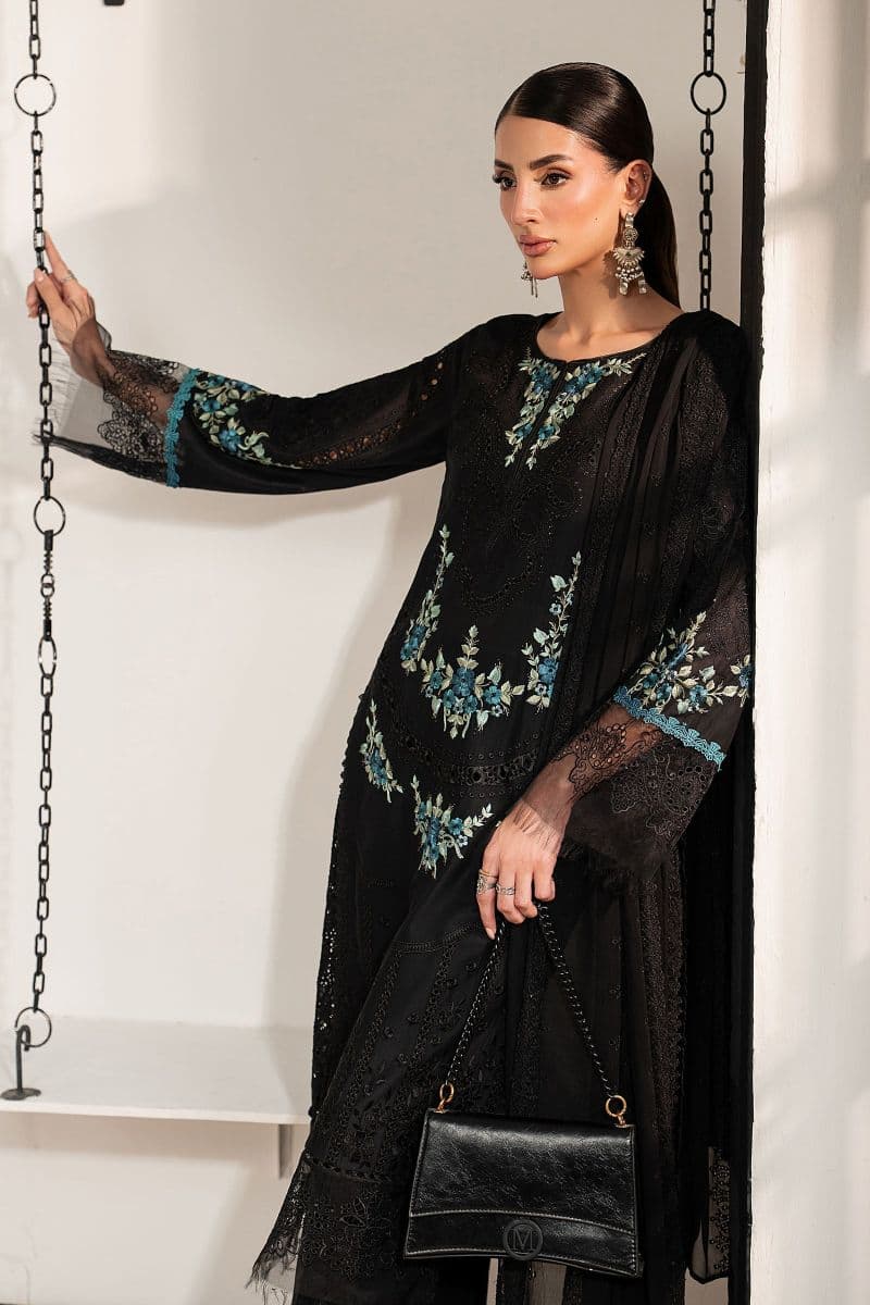 3 Piece Embroidered Lawn Suit thumbnail