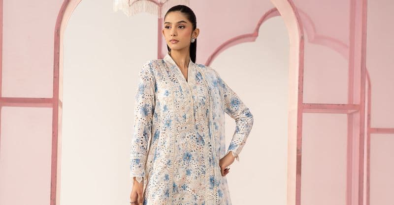3 Piece Embroidered Lawn Suit thumbnail