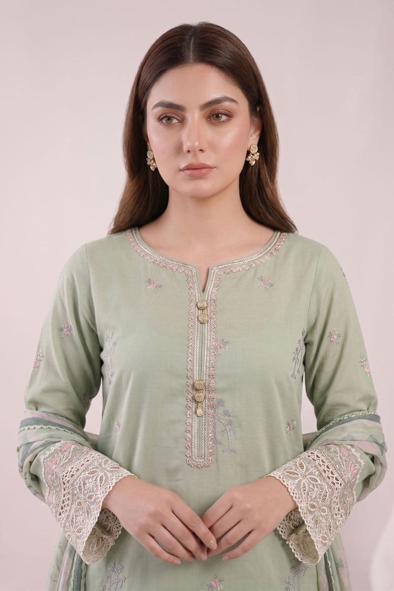 3 Piece Embroidered Lawn Suit thumbnail