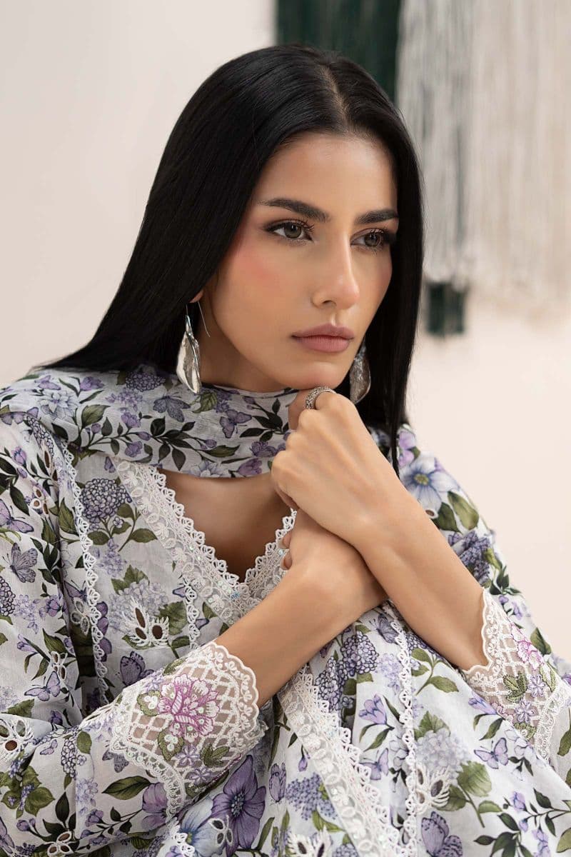 3 Piece Embroidered Lawn Suit thumbnail