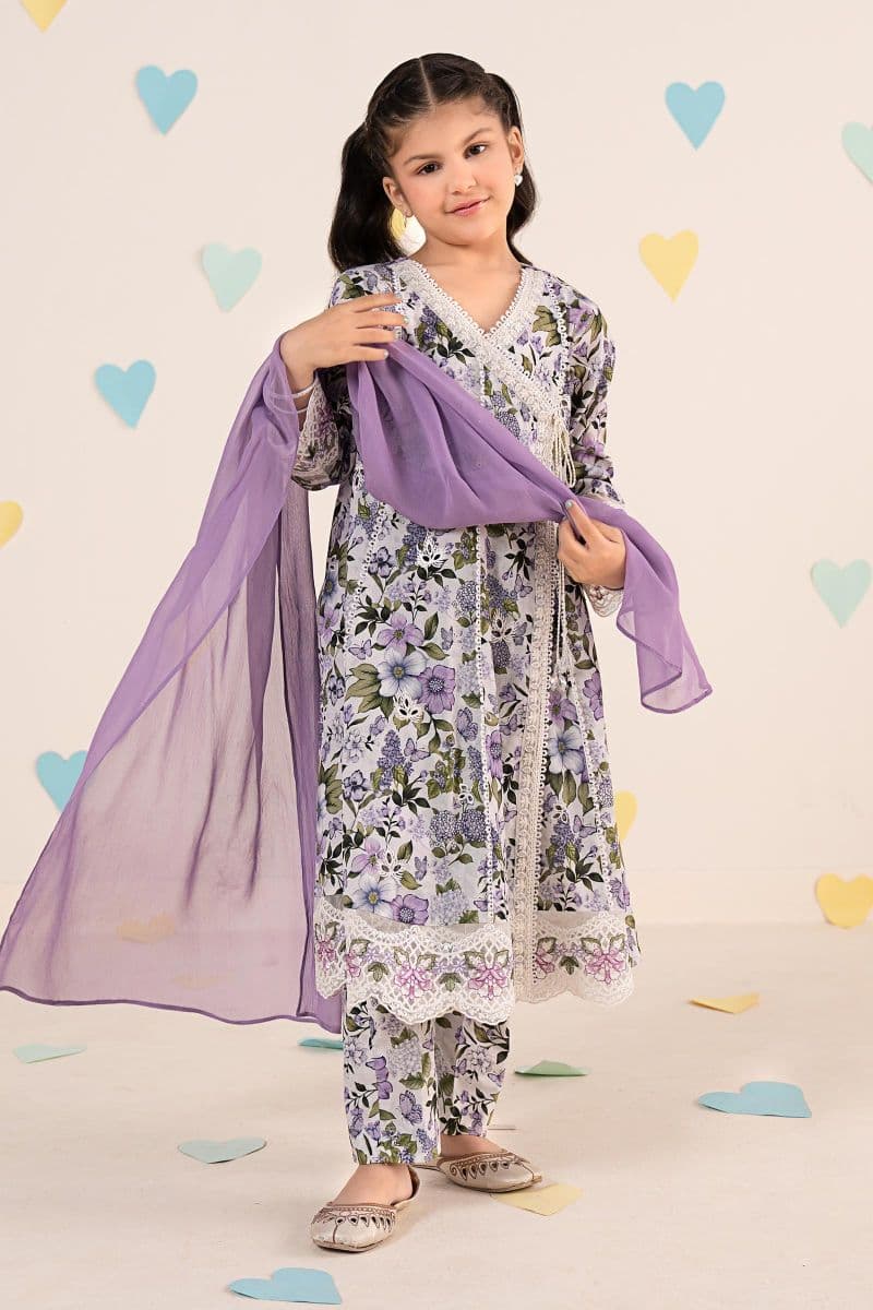 3 Piece Embroidered Lawn Suit thumbnail