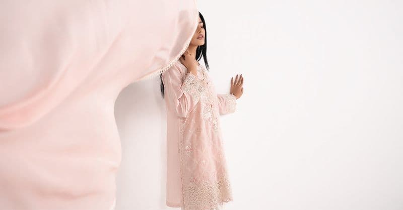 3 Piece Embroidered Dobby Lawn Suit thumbnail