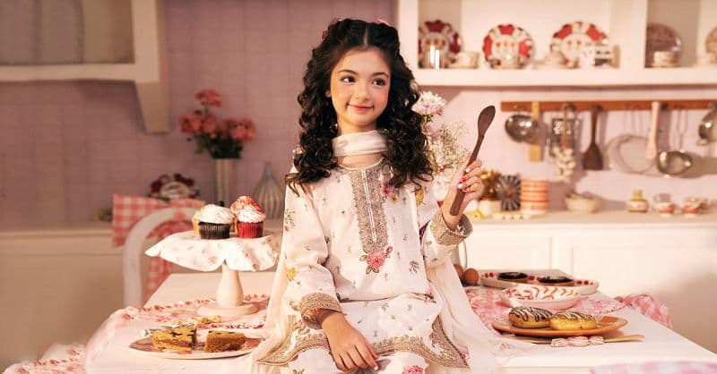 3 Piece Embroidered Lawn Suit