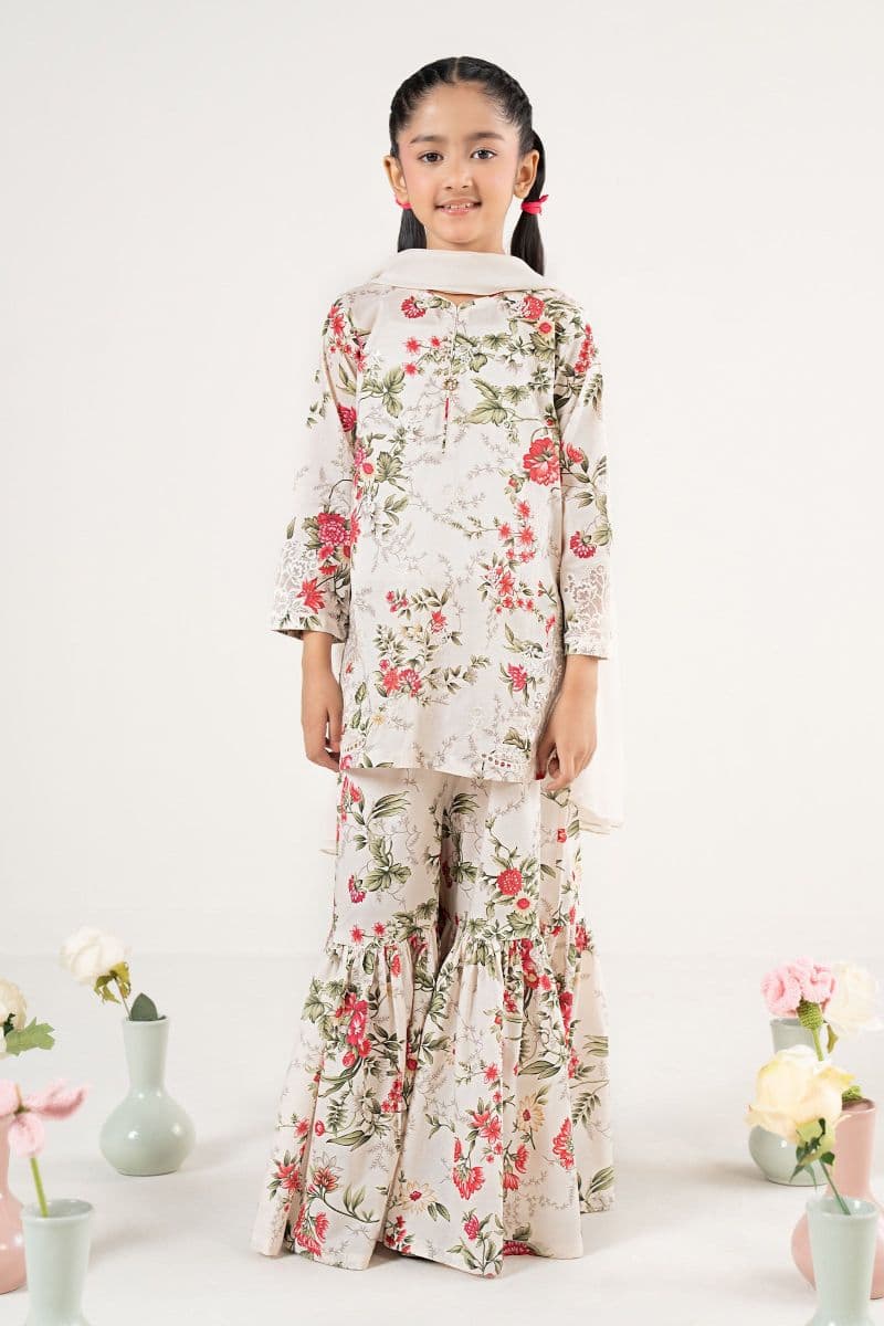 3 Piece Embroidered Lawn Suit thumbnail