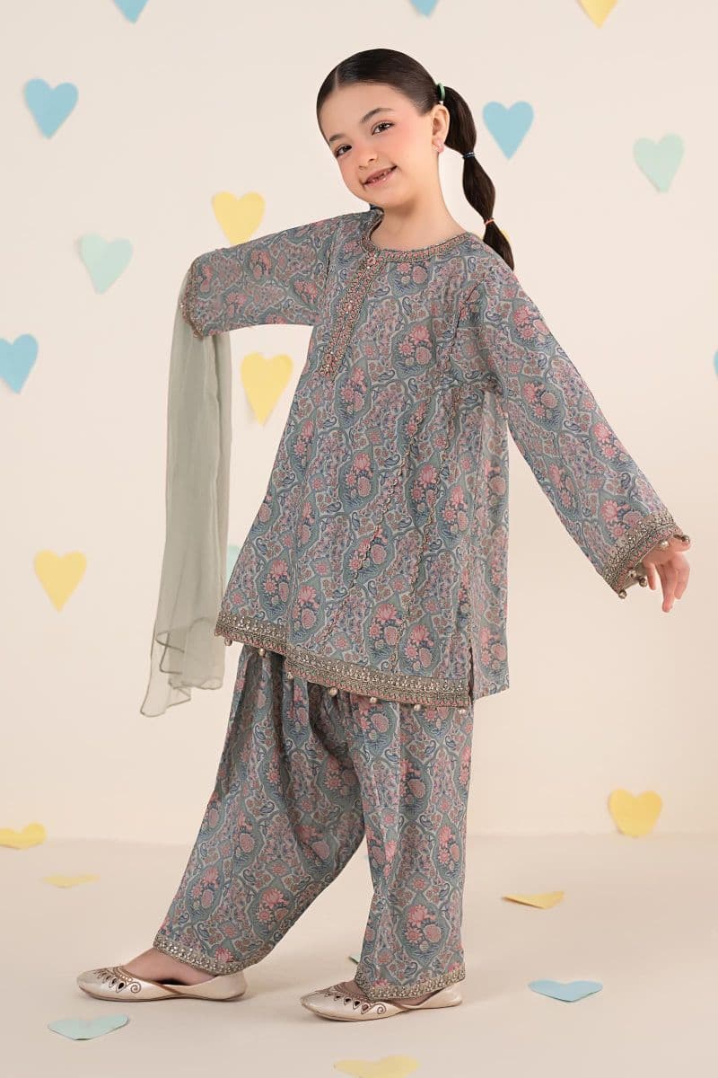 3 Piece Embroidered Lawn Suit thumbnail