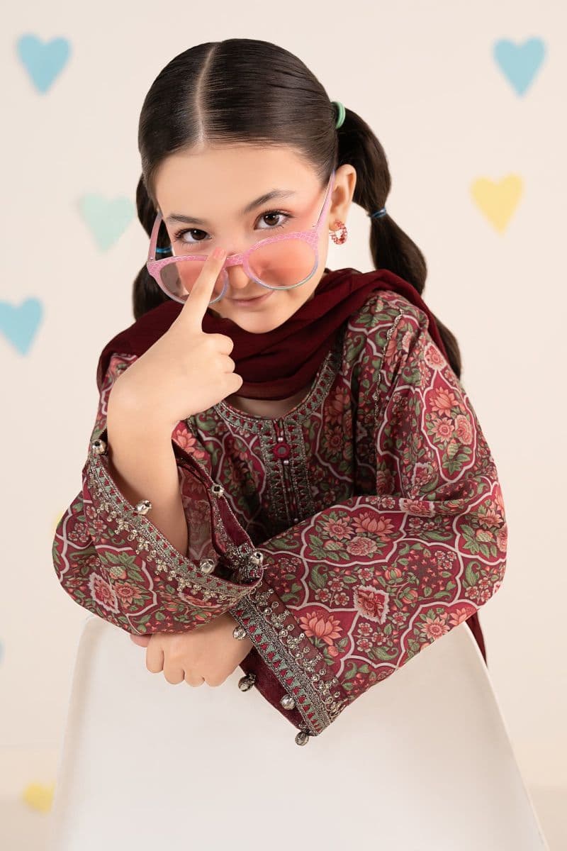 3 Piece Embroidered Lawn Suit thumbnail