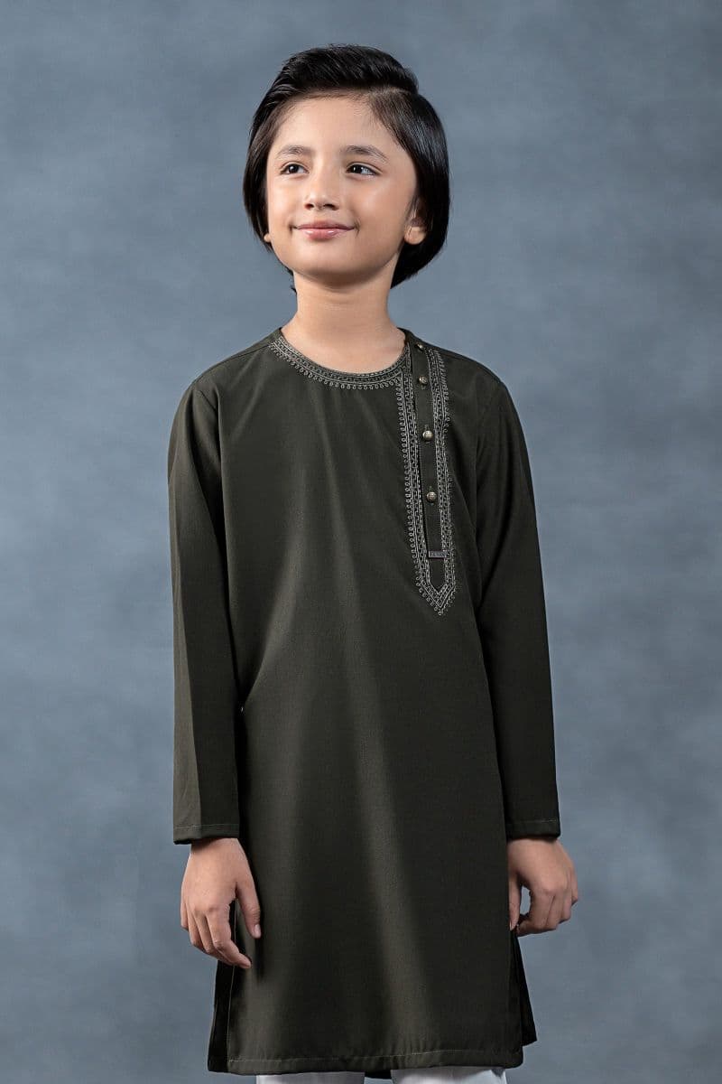 Embroidered Blended Kurta thumbnail