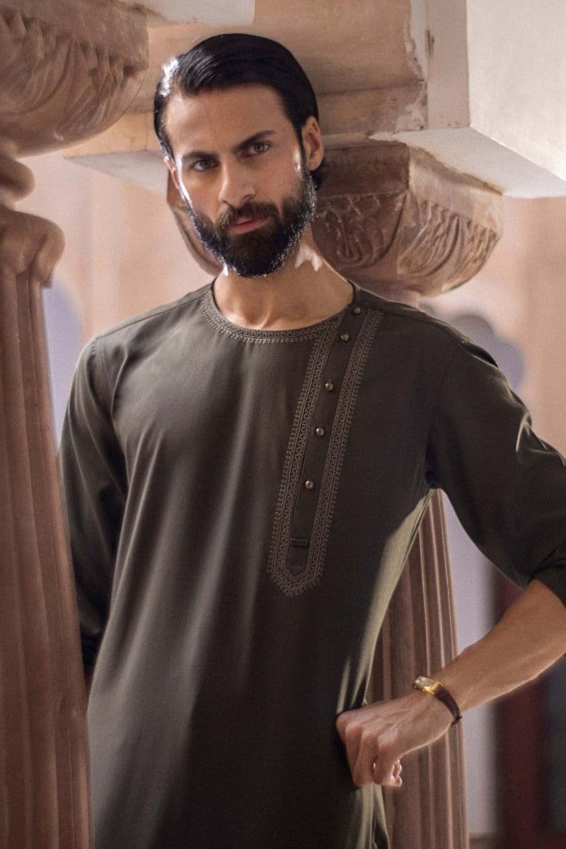Embroidered Blended Kurta thumbnail
