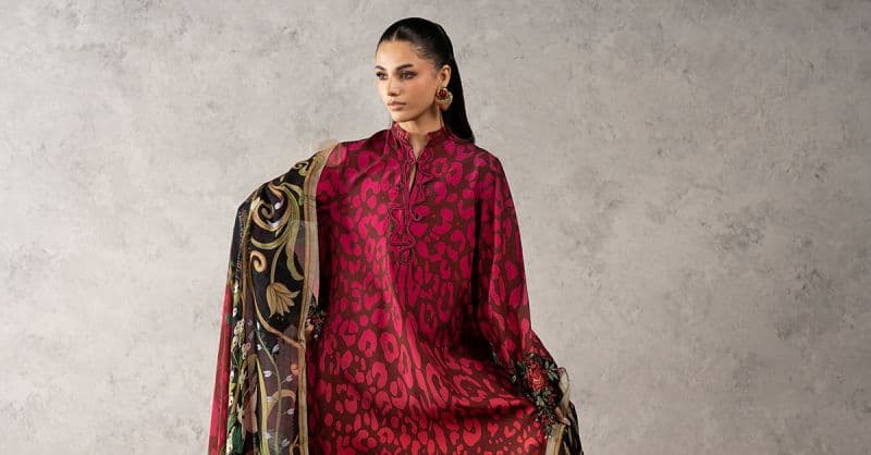3 Piece Embroidered Linen Suit
