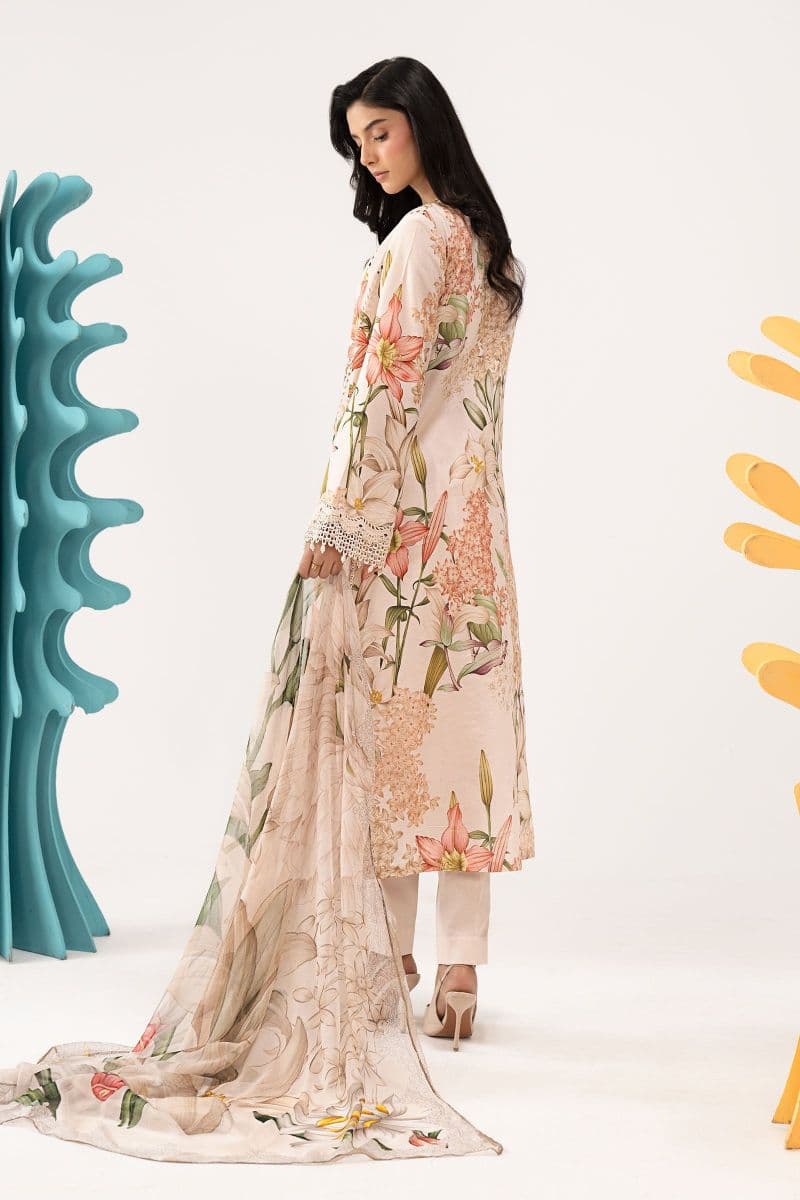 3 Piece Embroidered Lawn Suit thumbnail
