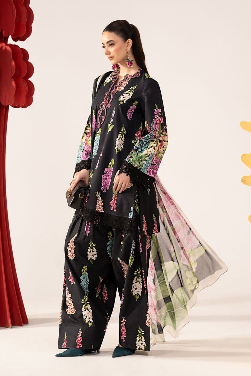 3 Piece Embroidered Lawn Suit thumbnail