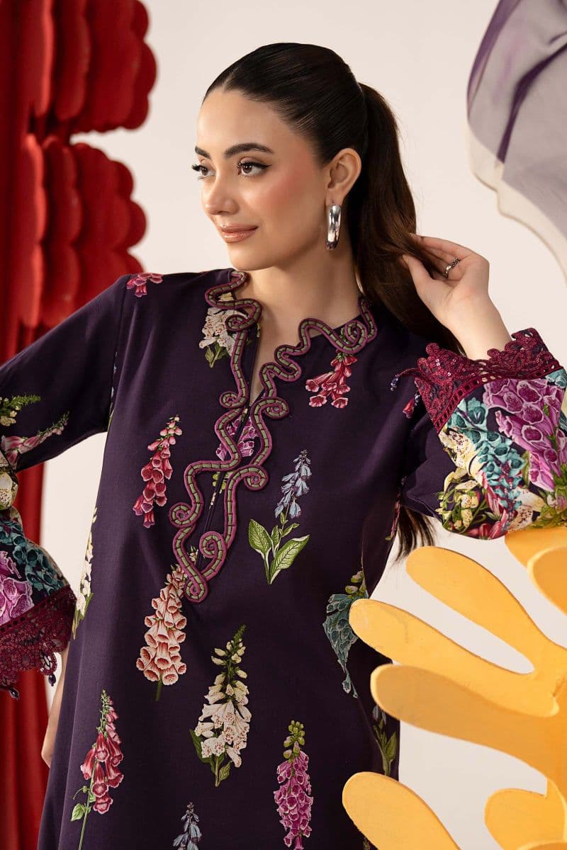 3 Piece Embroidered Lawn Suit thumbnail