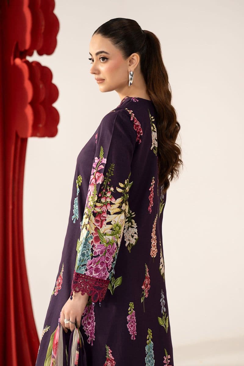 3 Piece Embroidered Lawn Suit thumbnail