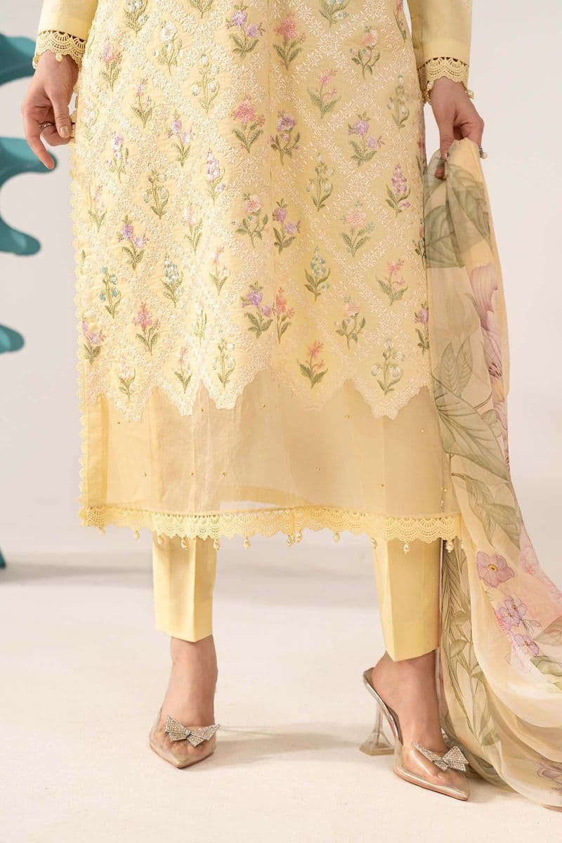 3 Piece Embroidered Lawn Suit thumbnail