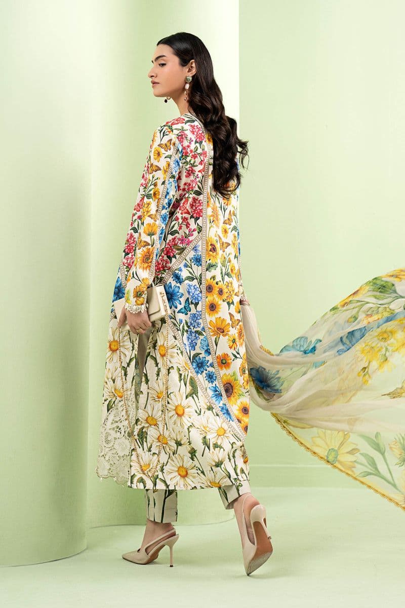 3 Piece Embroidered Lawn Suit thumbnail
