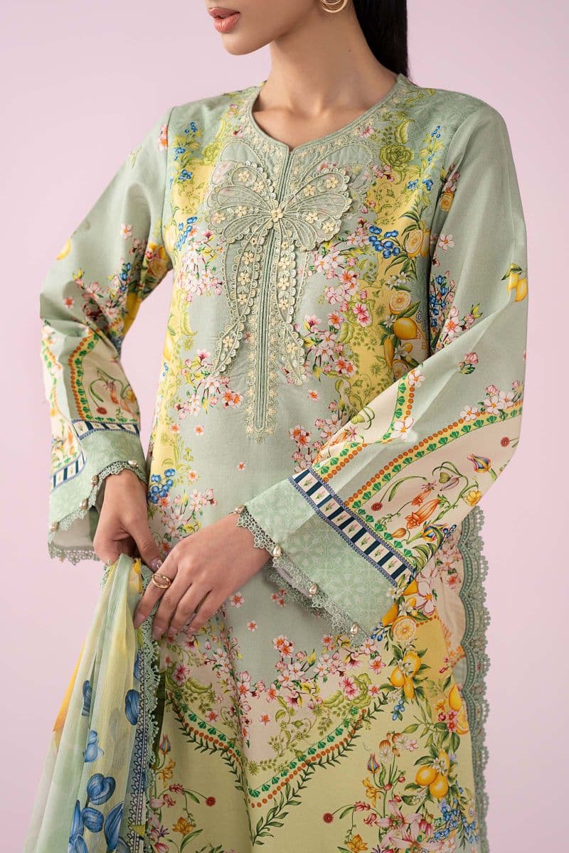 3 Piece Embroidered Lawn Suit thumbnail