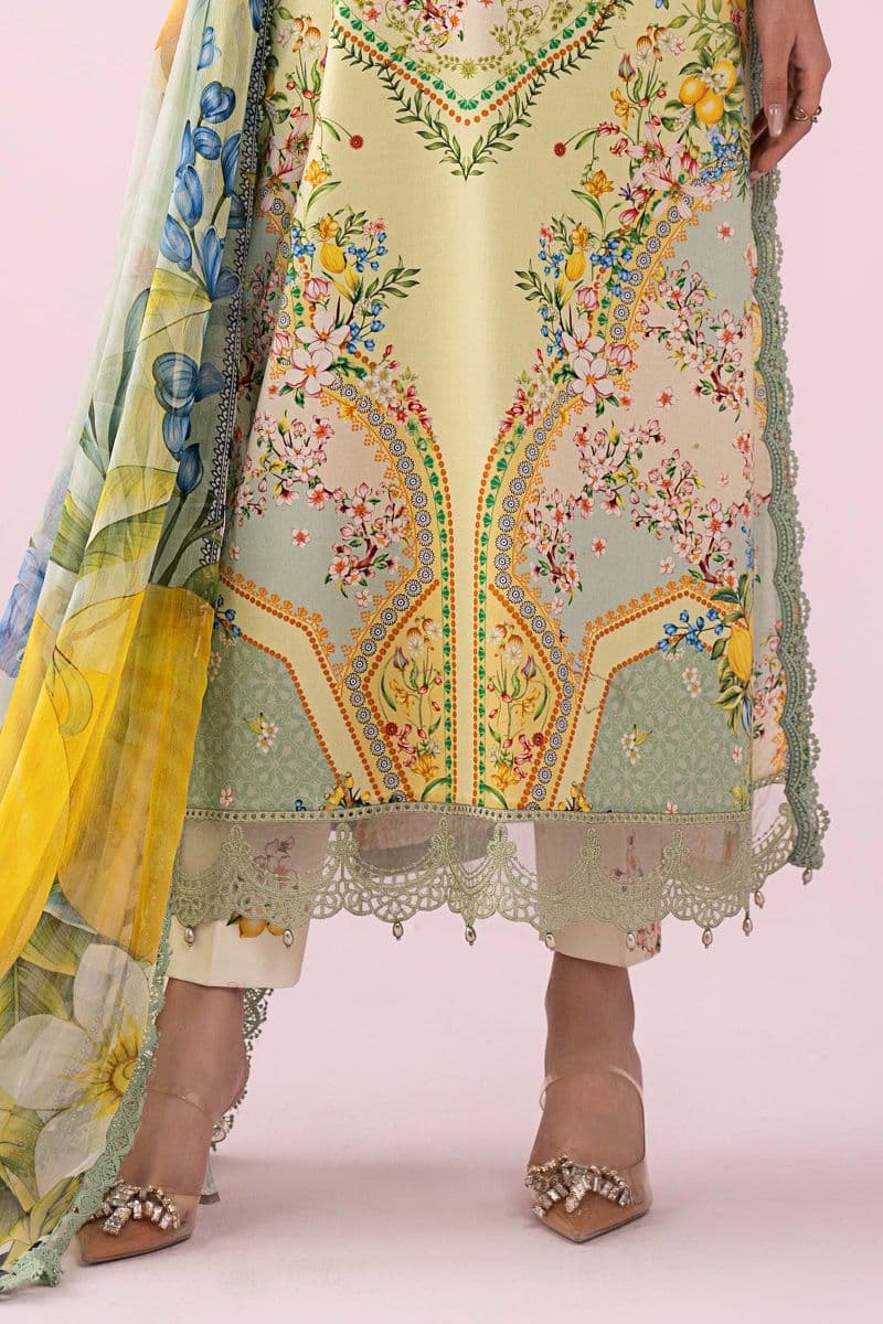 3 Piece Embroidered Lawn Suit thumbnail