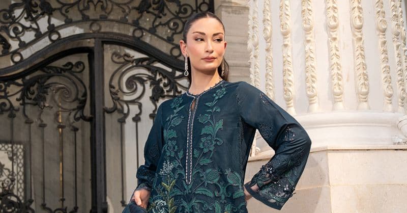 3 Piece Embroidered Lawn Suit thumbnail