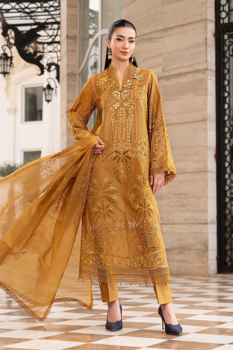 3 Piece Embroidered Lawn Suit thumbnail