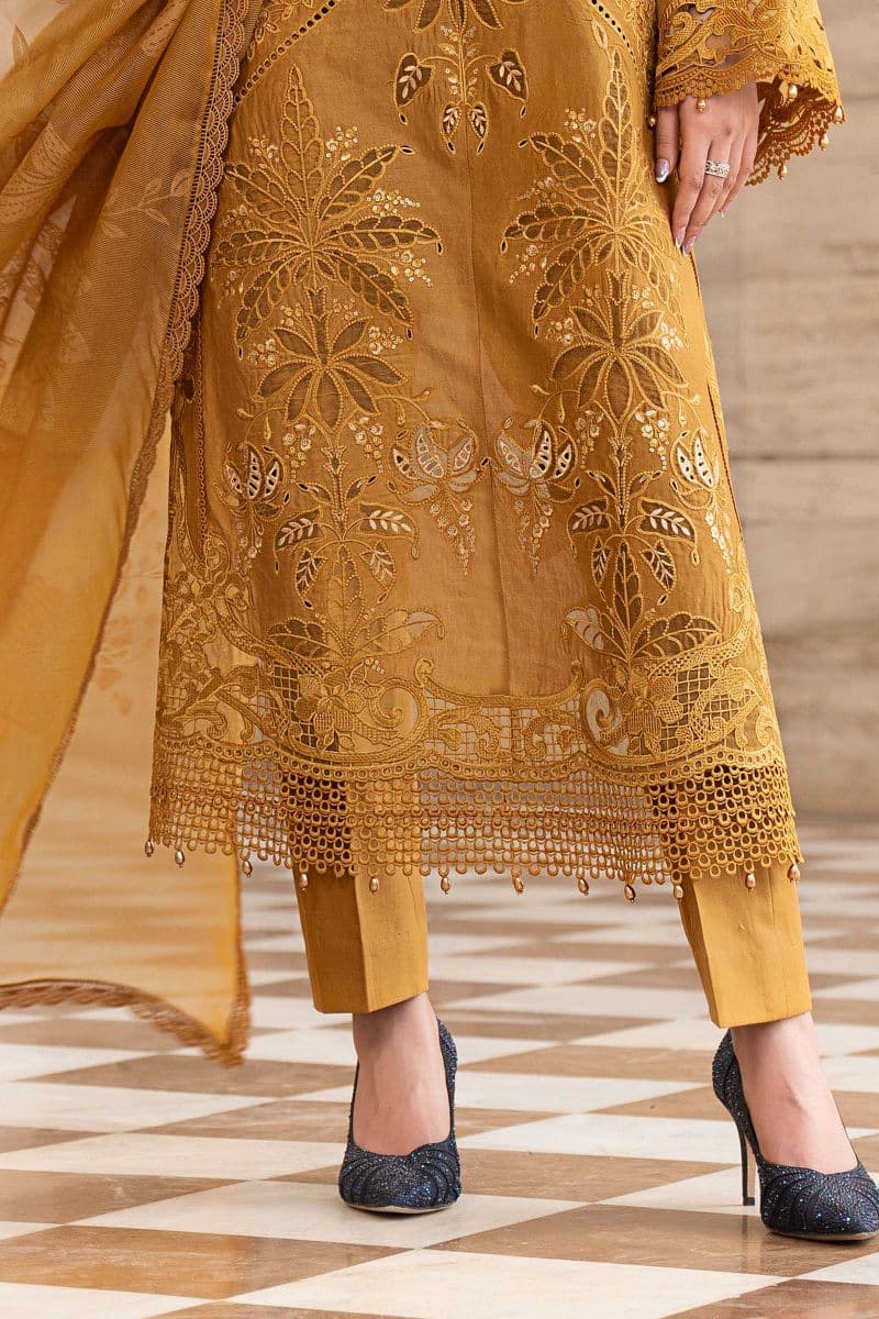 3 Piece Embroidered Lawn Suit thumbnail
