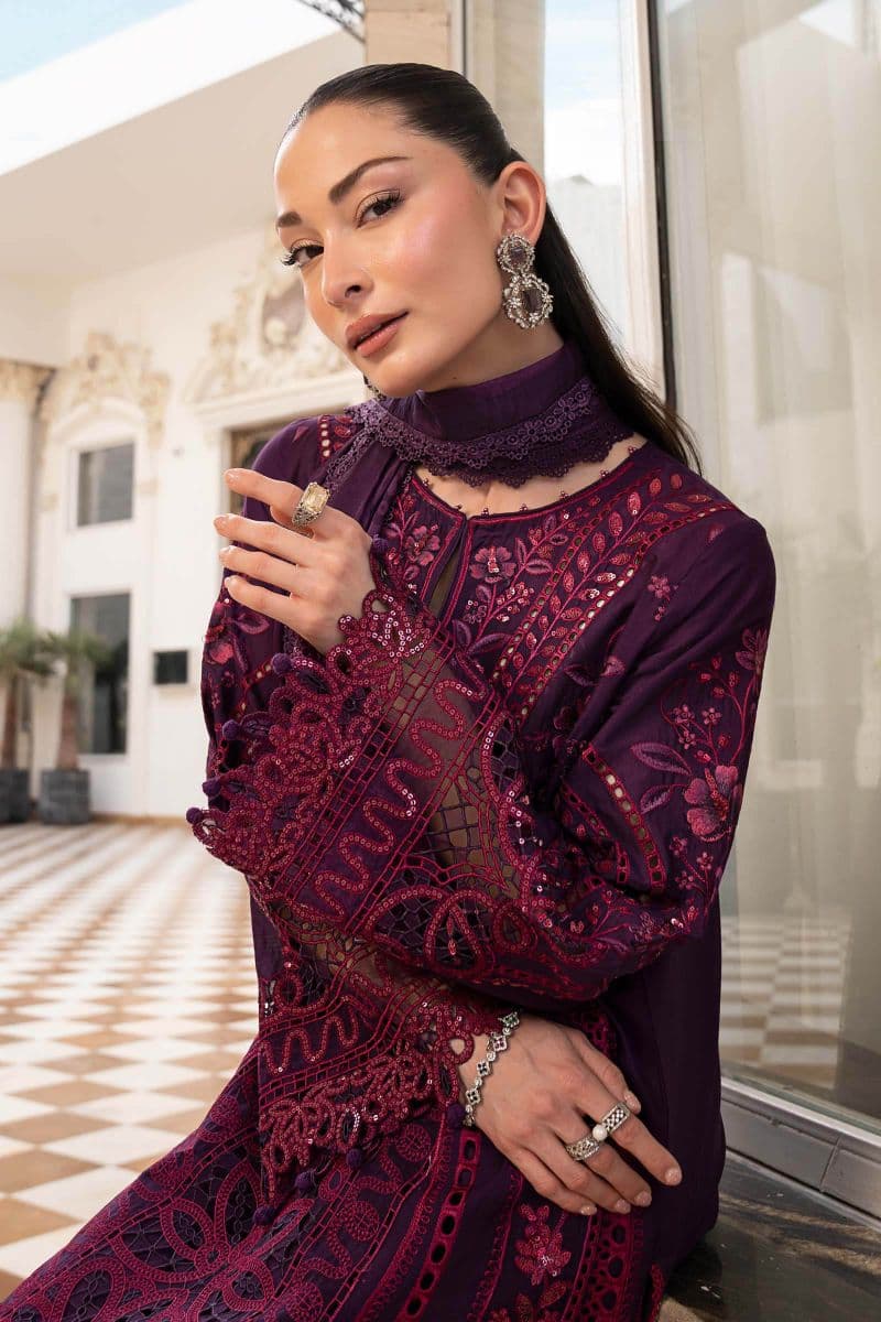 3 Piece Embroidered Lawn Suit thumbnail