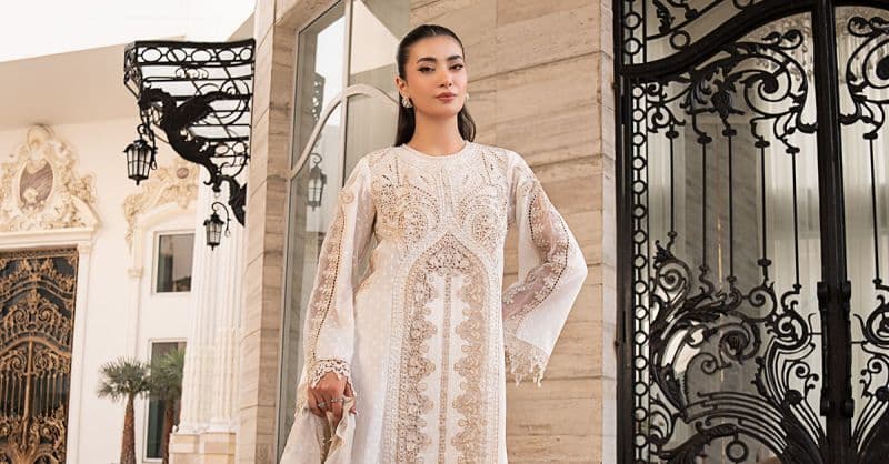 3 Piece Embroidered Jacquard Lawn Suit thumbnail