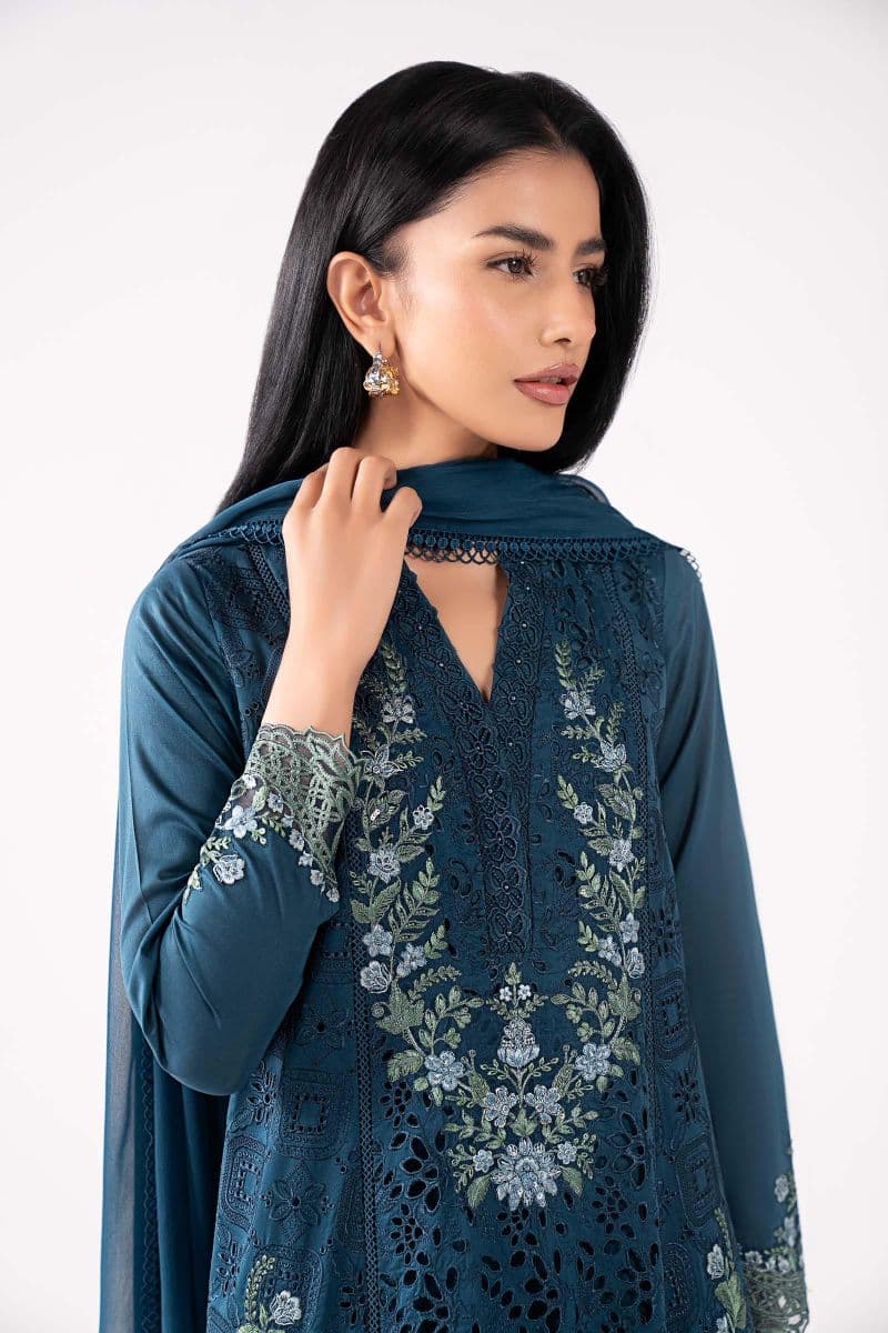 3 Piece Embroidered Lawn Suit thumbnail