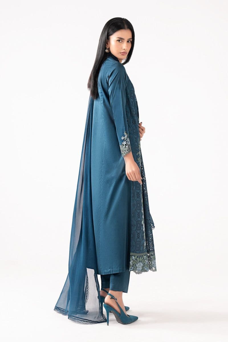 3 Piece Embroidered Lawn Suit thumbnail