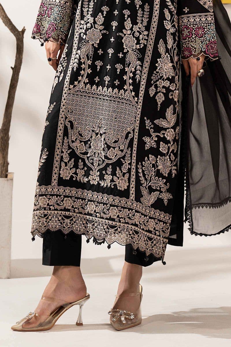 3 Piece Embroidered Lawn Suit thumbnail