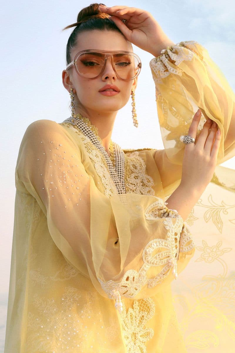 3 Piece Unstitched Embroidered Organza Suit thumbnail