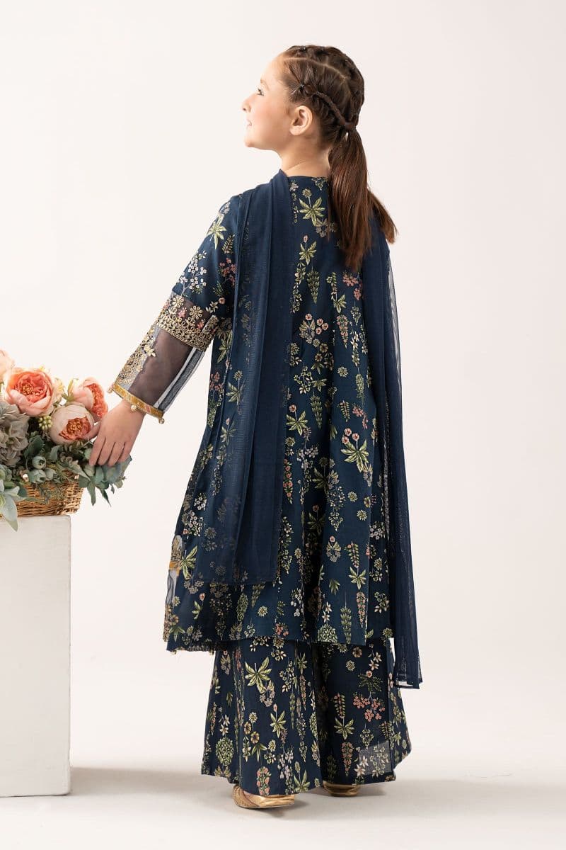 3 Piece Printed Lawn Suit thumbnail