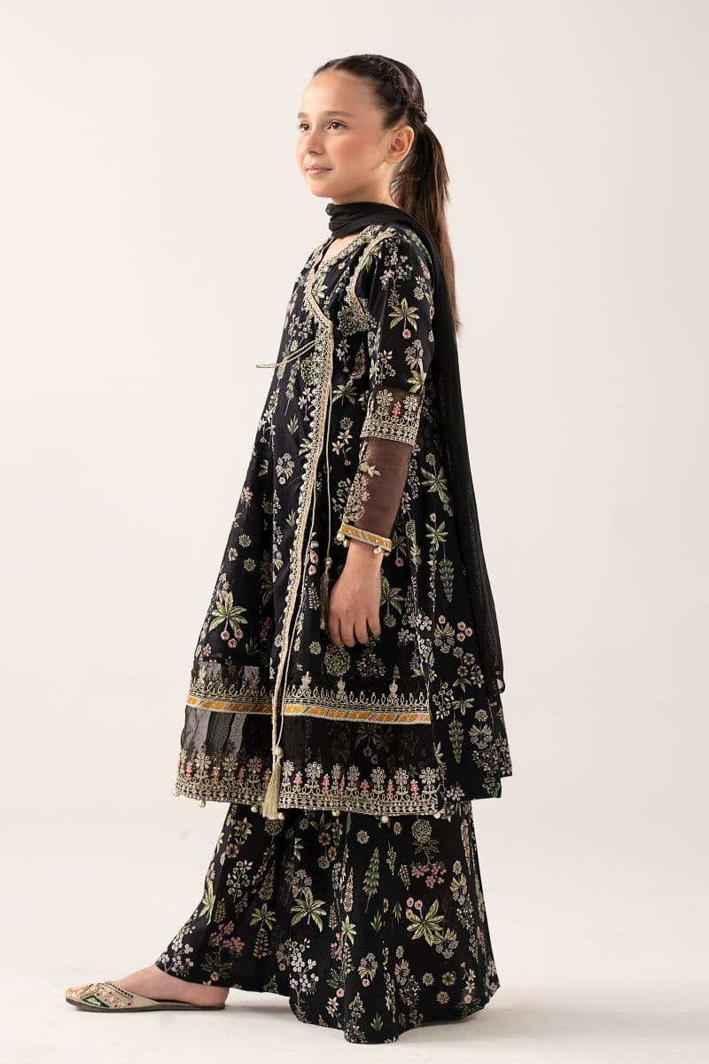 3 Piece Printed Lawn Suit thumbnail