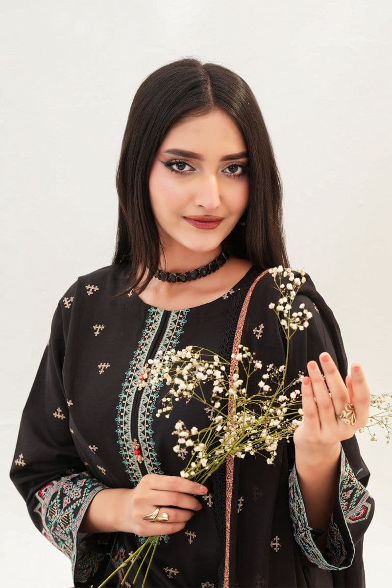 3 Piece - Embroidered Lawn Suit thumbnail
