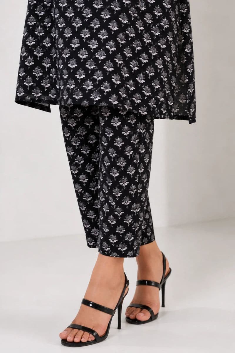 2-PIECE PRINTED CAMBRIC SUIT