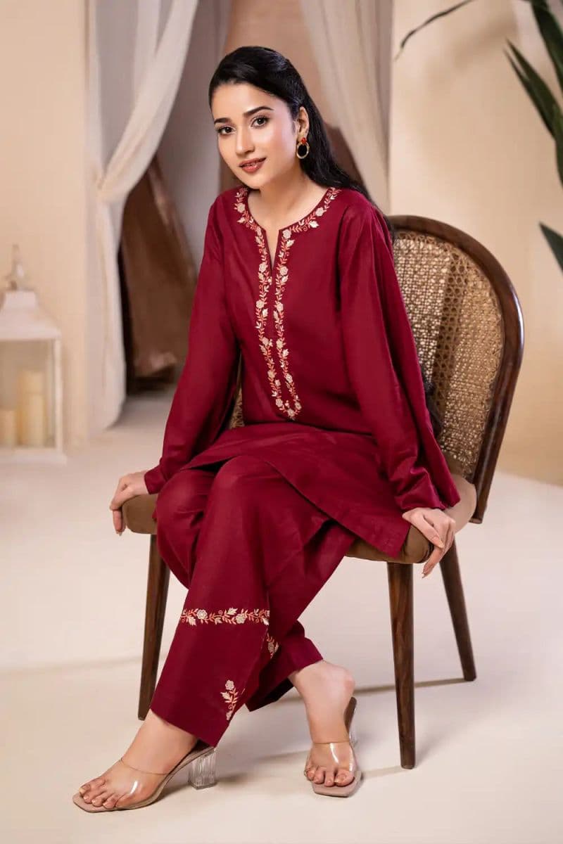 2-PIECE - EMBROIDERED CAMBRIC SUIT thumbnail