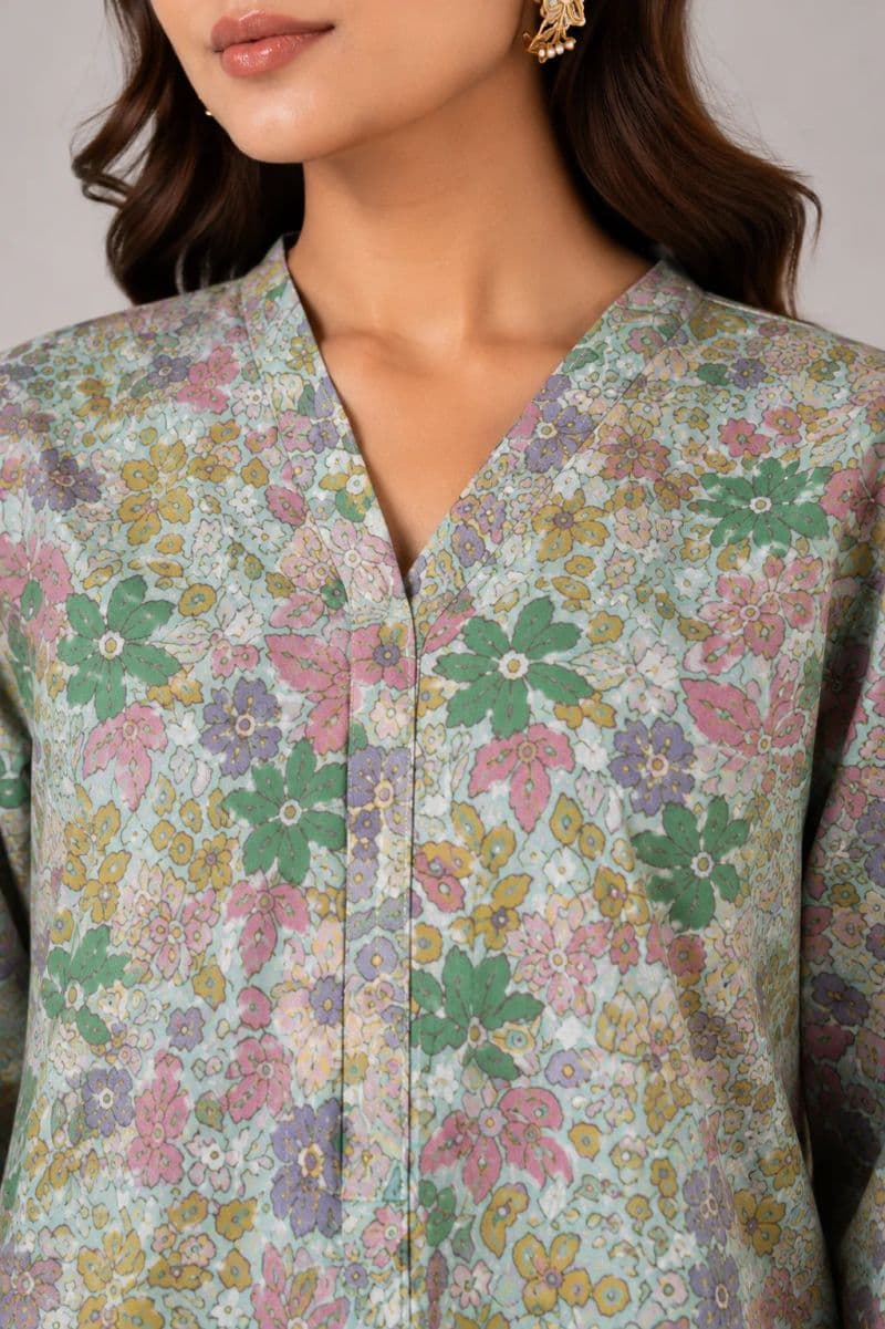 2-PIECE PRINTED CAMBRIC SUIT thumbnail