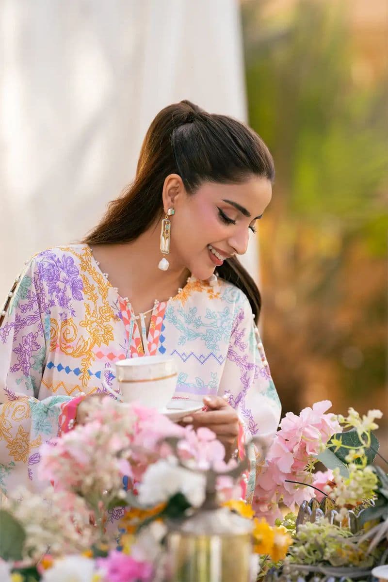 2 Piece - Printed Arabic Lawn Suit thumbnail